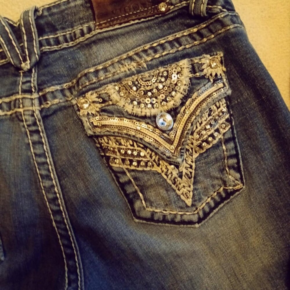 VIGOSS - low-rise, slim, bootcut jeans with embellished pockets
